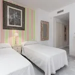 Beachfront With Parking San Pedro Alcantara Playa 5 Min Puerto Banus 마르베야