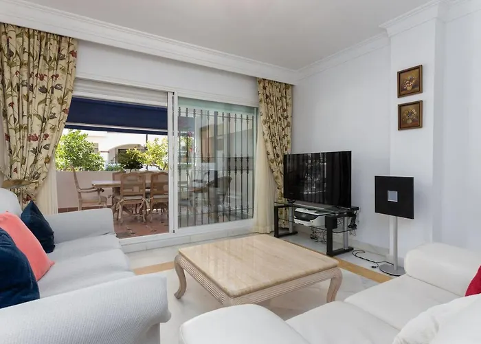 Daire Beachfront With Parking San Pedro Alcantara Playa 5 Min Puerto Banus *