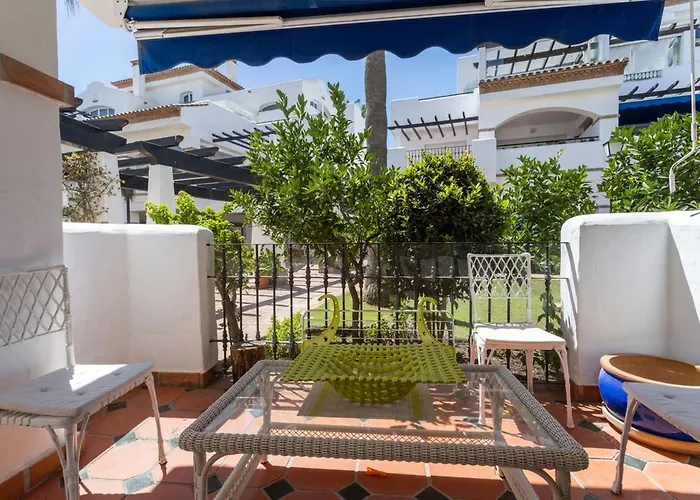 Beachfront With Parking San Pedro Alcantara Playa 5 Min Puerto Banus *